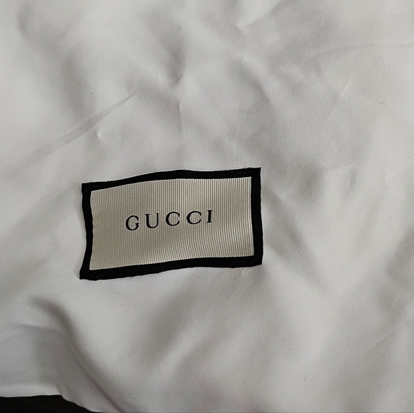 Vintage Authentic Gucci Crossbody Bag – Red Leather Trim - Picture 5 of 6